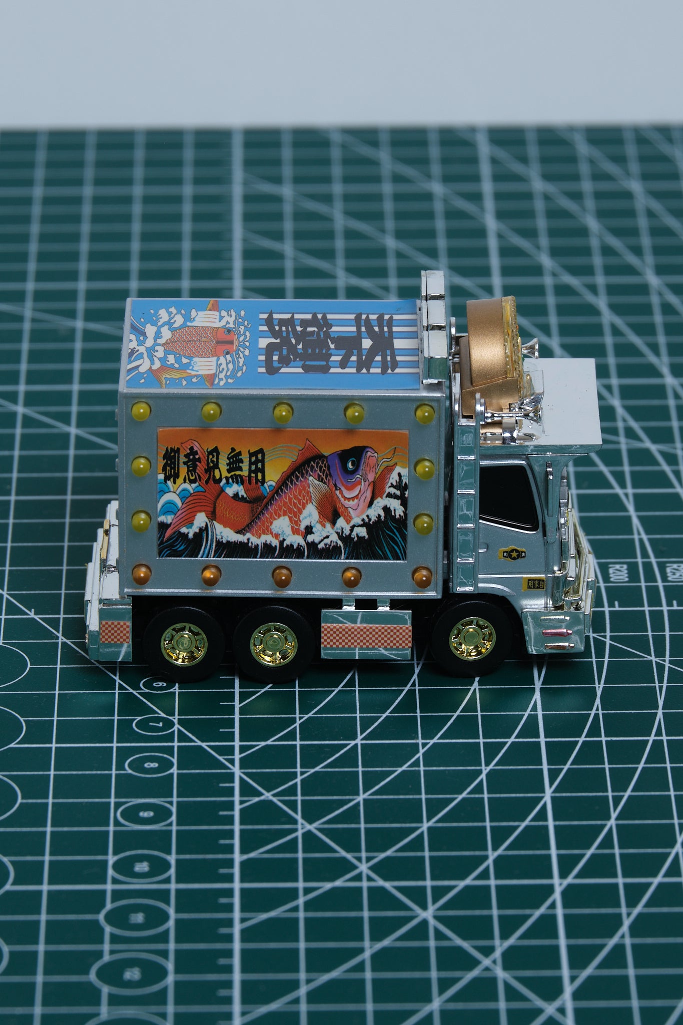 トラック野郎 望郷一番星 | POPY 2005 Motorized Light-Up