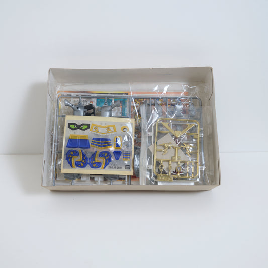 BB Senshi No.56 Kenshin Gundam Model Kit / Unassembled / 1990s