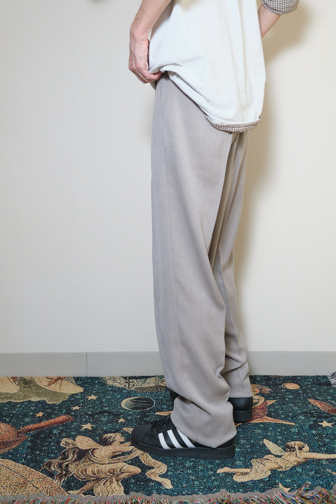 Greige Polyester Slacks W33 L35 (Mizuno / c.1990s–2000s)