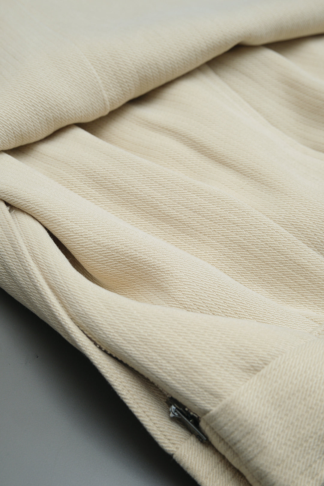 Beige Tencel Slacks W30 L31 (UNTITLED / Japan, c.1990s)