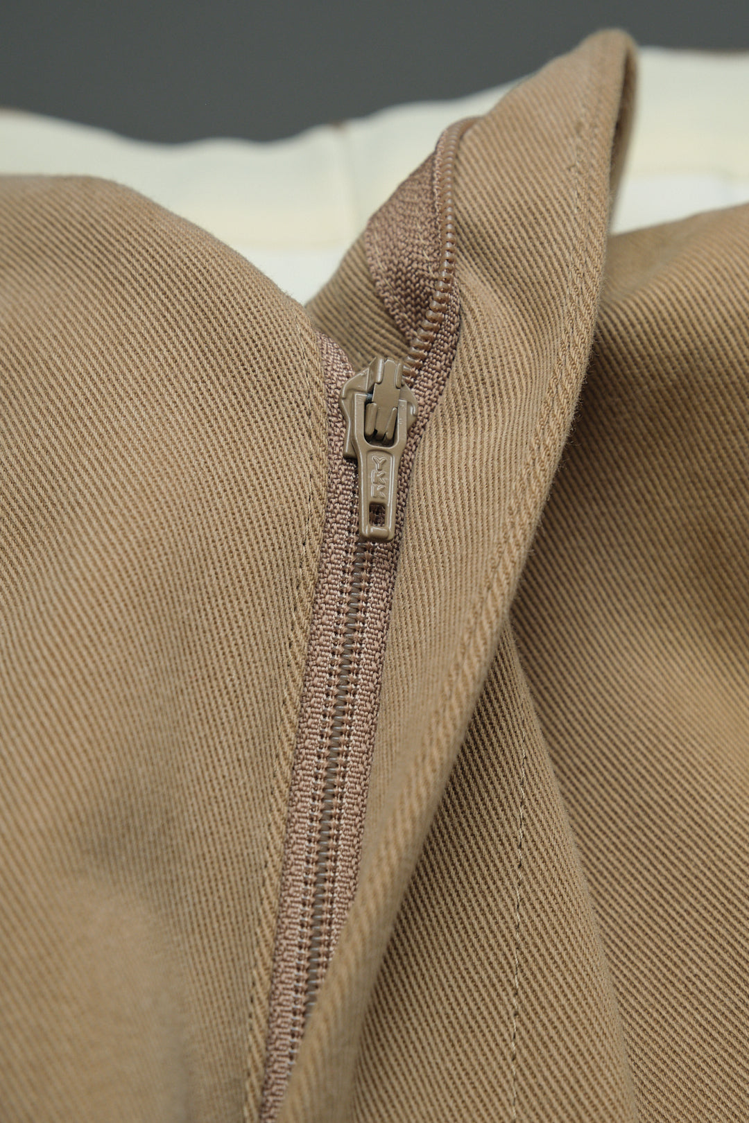 Brown Khaki Slacks W31 L29 (Made in China, c.1990s–2000s)