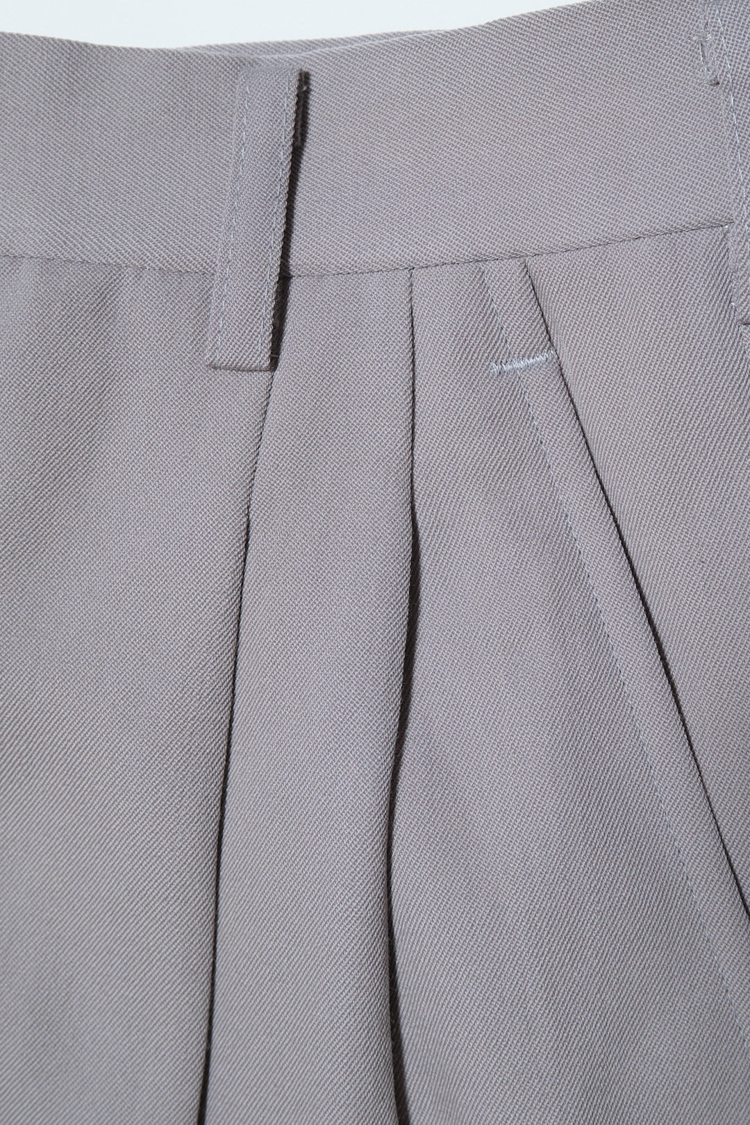 Light Grey Wool Slacks W27 L29 / Cuffed (cult movie for men / Japan, c.1990s–2000s)
