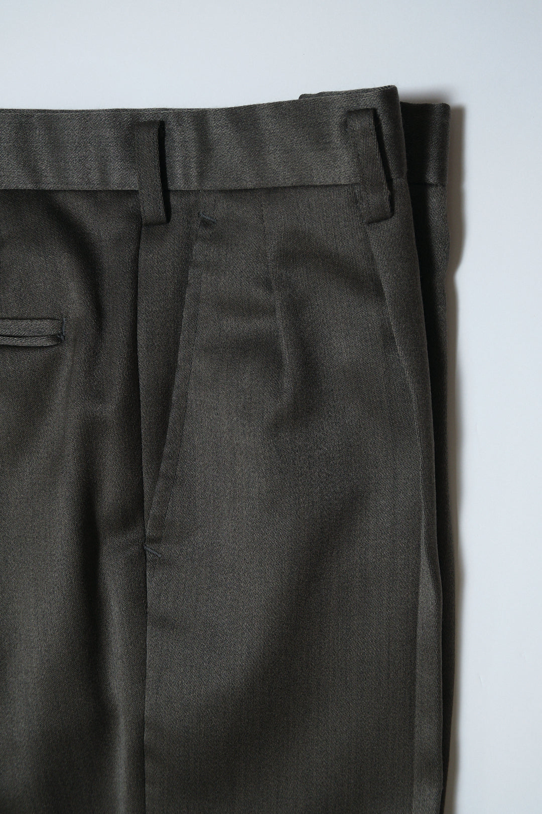 Dark Olive Wool-Blend Slacks W30 L28 / Cuffed (WARSHIP / Japan, c.1980s–1990s)